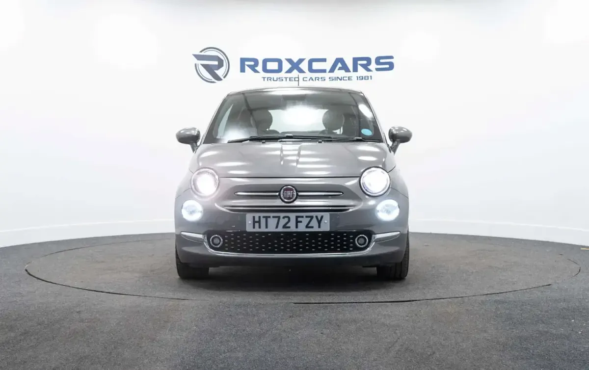 Usado Fiat 500 Dolcevita 70 HP (51 kW) 2023 Cinzento Citadino