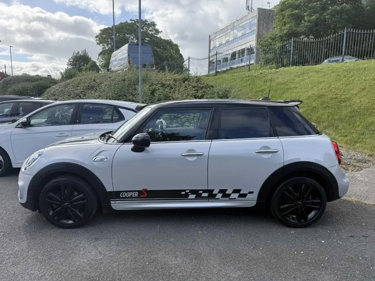 Used Mini Cooper S Hatch 189 HP (139 kW) 2019 Grey Hatchback