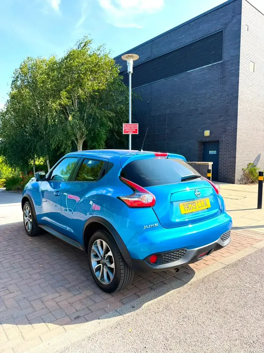 Used Nissan Juke Tekna 2019 Blue SUV