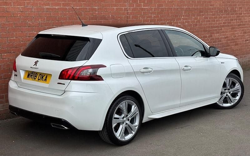 Used Peugeot 308 GT-line 131 HP (96 kW) 2020 Hatchback