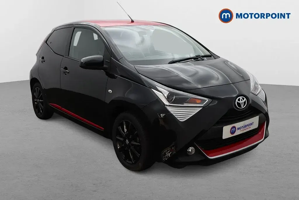 Used Toyota Aygo x-press 69 HP (50 kW) 2018 Hatchback