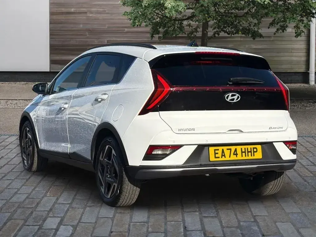 Begagnad Hyundai Bayon Ultimate 100 HK (73 kW) 2024 Vit SUV