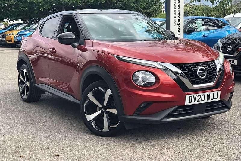 Red Used 2020 Nissan Juke Tekna SUV | £15,590 (Fair price) - Image 1/4