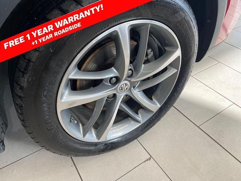 Used MG HS Exclusive 162 HP (119 kW) 2023 Red SUV