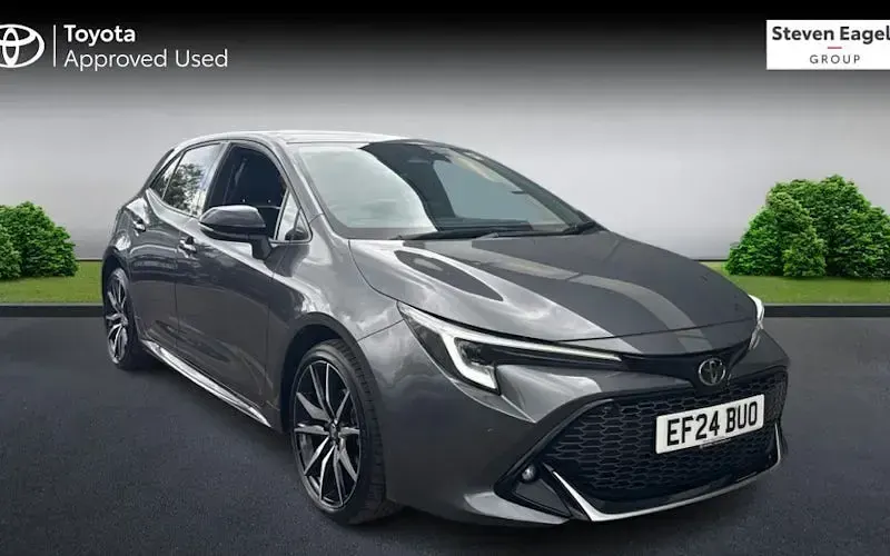 Second-hand Toyota Corolla Sport 140 CP (102 kW) 2026 Hatchback