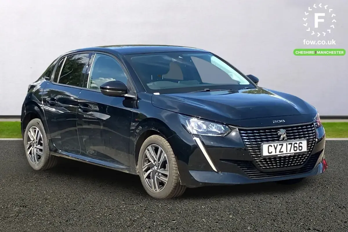 Used Peugeot 208 Allure+ 102 HP (75 kW) 2023 Hatchback