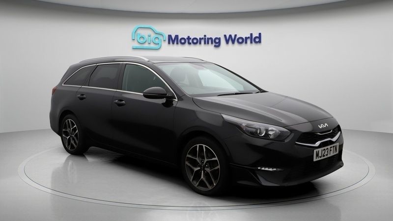 Used 2023 Kia Ceed Sportswagon 2 Estate | £14,100 (Fair price) - Image 1/4