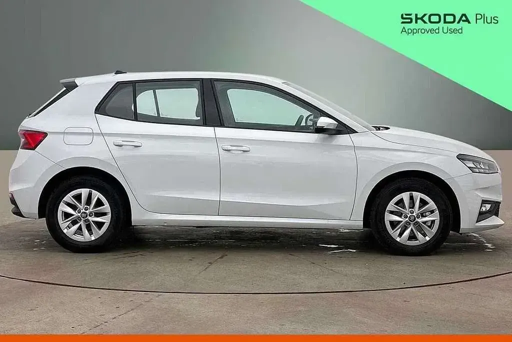 Used Skoda Fabia SE 113 HP (83 kW) 2025 Moon white metallic Hatchback