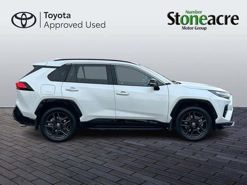 Used Toyota RAV4 Sport 2025 White/black SUV