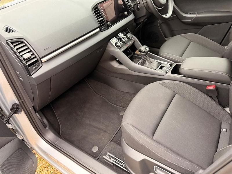 Used Skoda Karoq SE 2025 Silver SUV