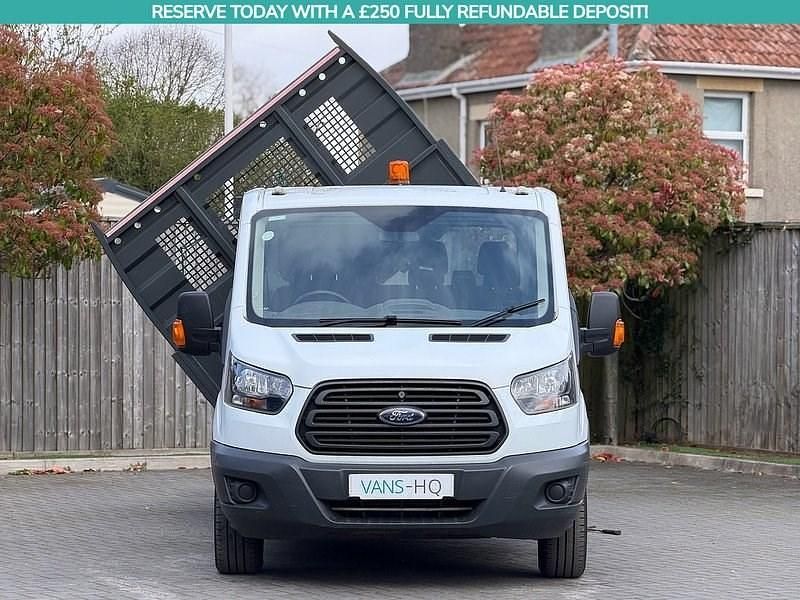 Begagnad Ford Transit 170 HK (125 kW) 2019 Vit Cab