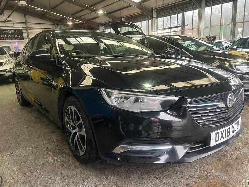 Used Vauxhall Insignia Design Edition 2018 Black Hatchback