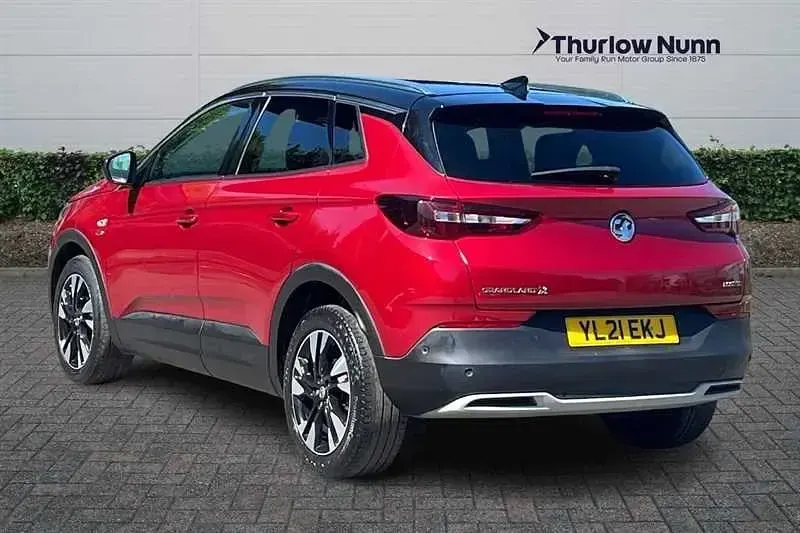 Second-hand Vauxhall Grandland X Edition 130 CP (95 kW) 2021 Roșu SUV