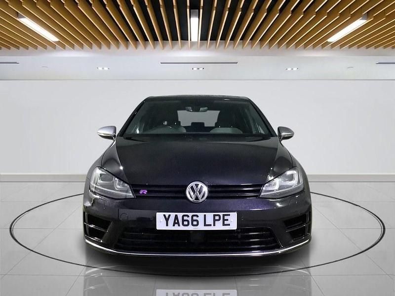 Used VW Golf VII R 300 HP (220 kW) 2016 Black Hatchback