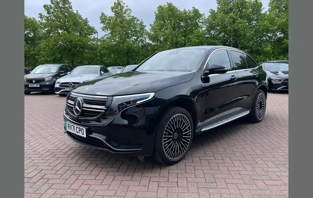 Used Mercedes EQC400 AMG Line Premium 300 kW (408 HP) 2022 Black SUV