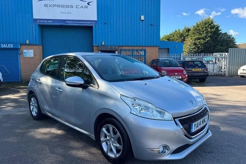 Used 2014 Peugeot 208 Active Hatchback | £3,475 (Good price) - Image 1/1