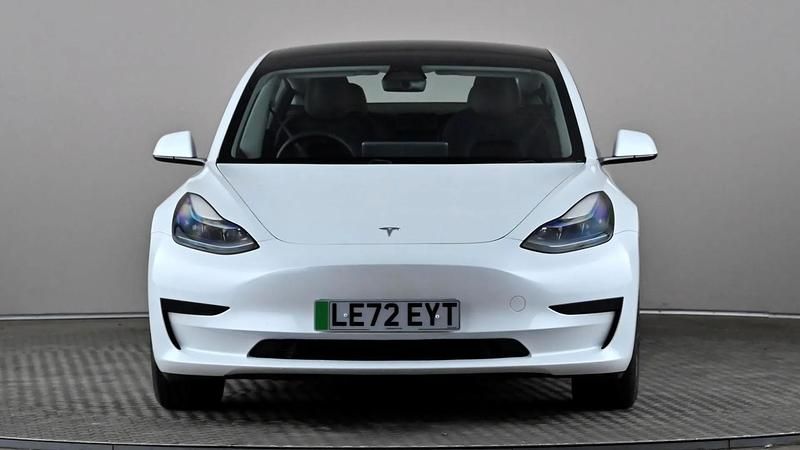 Used Tesla Model 3 RWD 180 kW (245 HP) 2023 White Sedan
