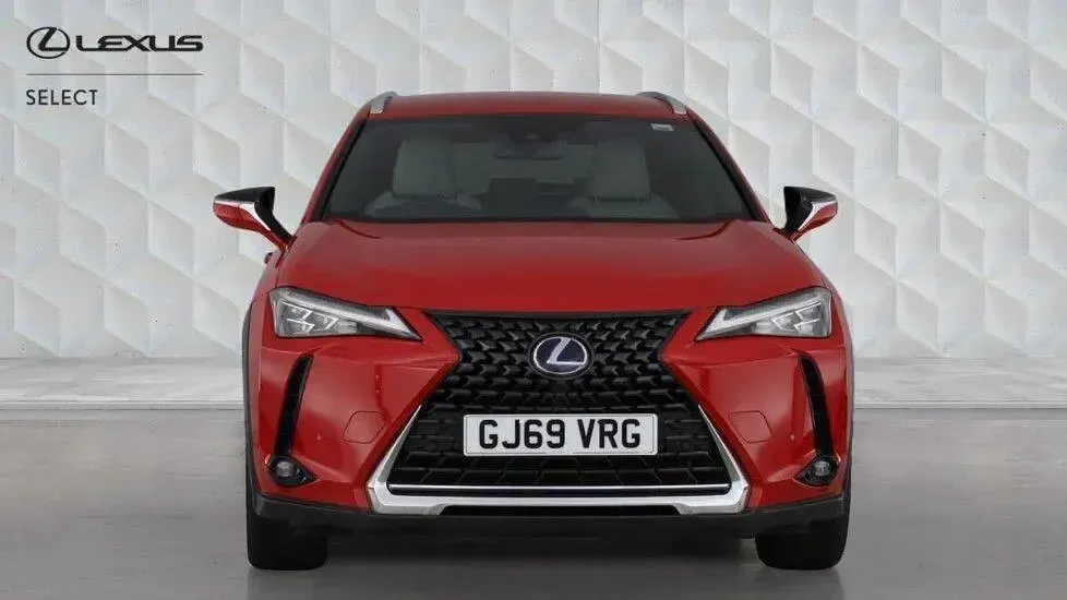 Used Lexus UX 184 HP (135 kW) 2019 Red SUV