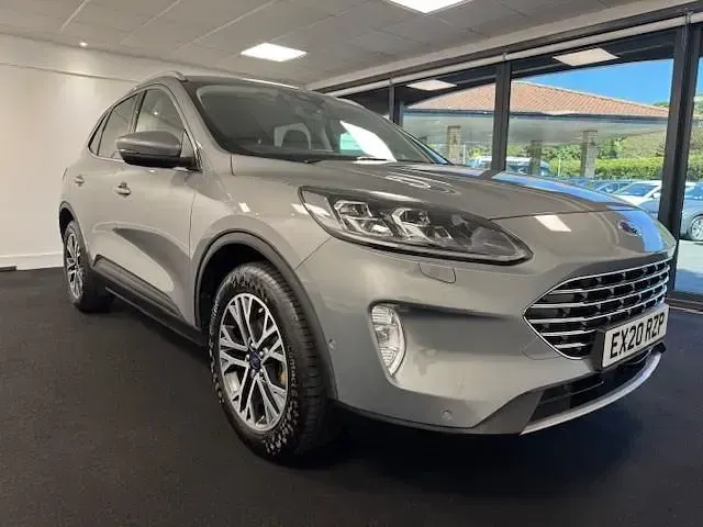 Used Ford Kuga Titanium 150 HP (110 kW) 2020 Silver SUV