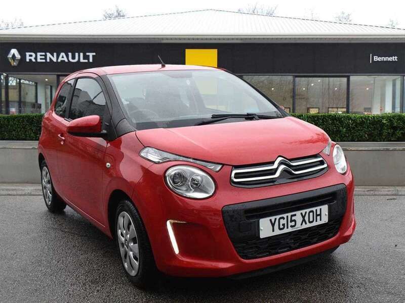 Red Used 2015 Citroën C1 Feel Hatchback | £5,481 (Fair price) - Image 1/4