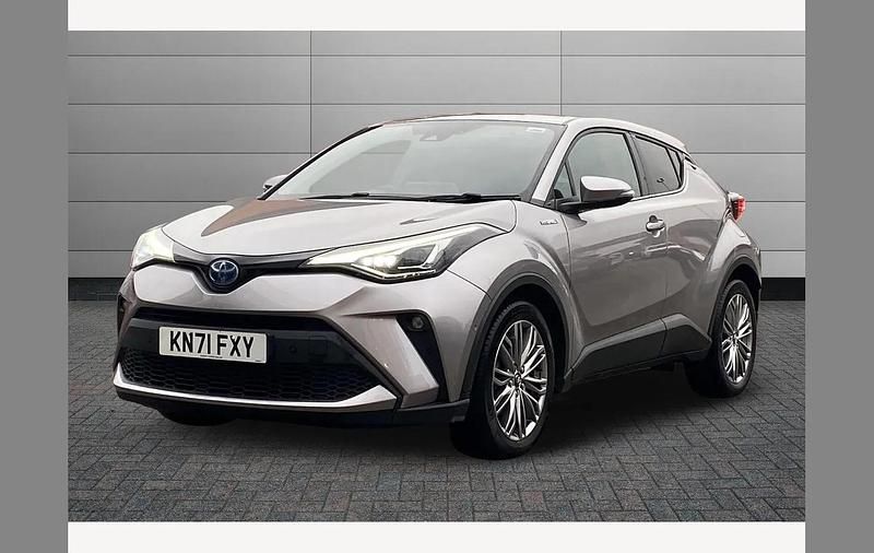 Used Toyota C-HR 184 HP (135 kW) 2021 Silver SUV