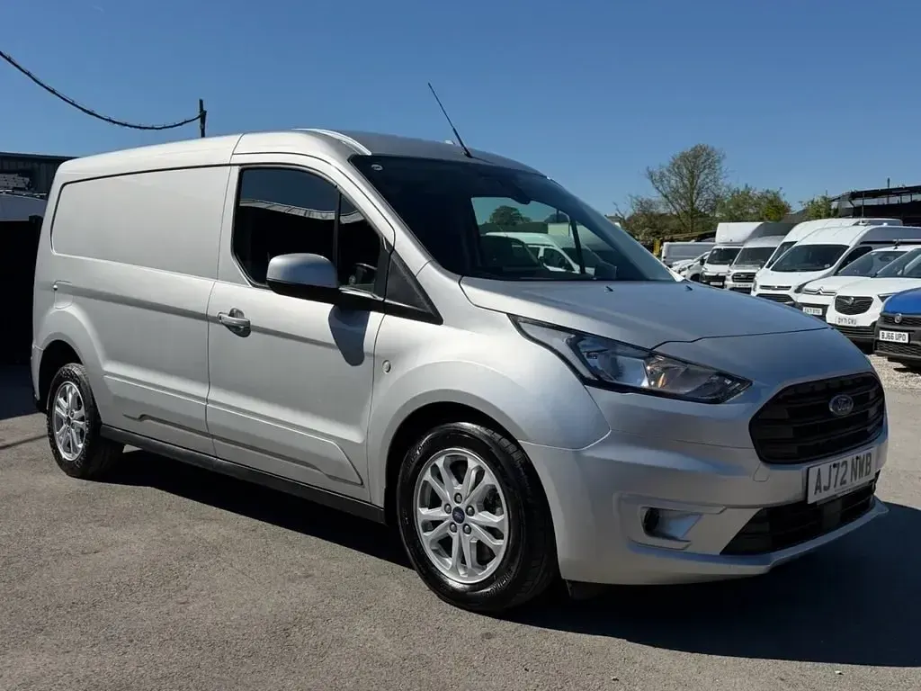 Usado Ford Transit Connect Limited 120 HP (88 kW) 2022 Prateado Monovolume