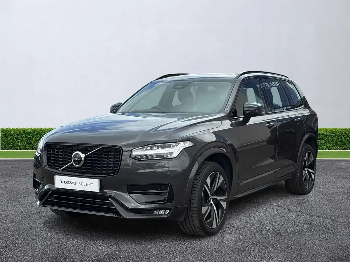 Used Volvo XC90 Plus 235 HP (172 kW) 2022 Grey SUV