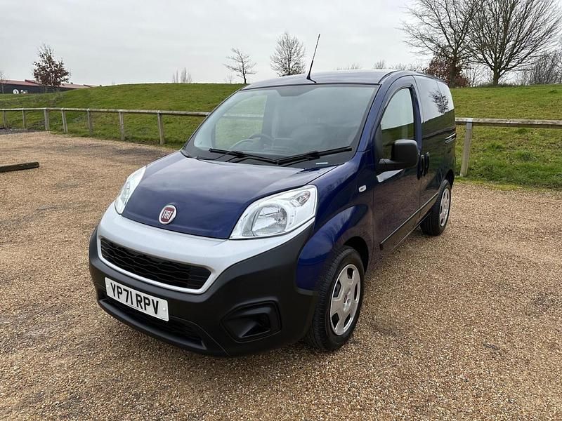 Used Fiat Fiorino S 80 HP (58 kW) 2022 Blue MPV