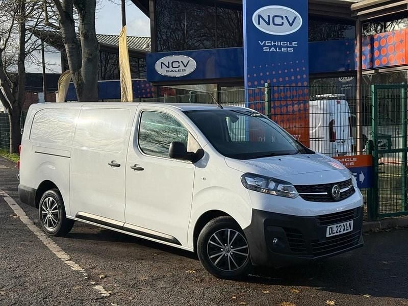 White Used 2022 Vauxhall Vivaro Van | £11,990 (Good price) - Image 1/3
