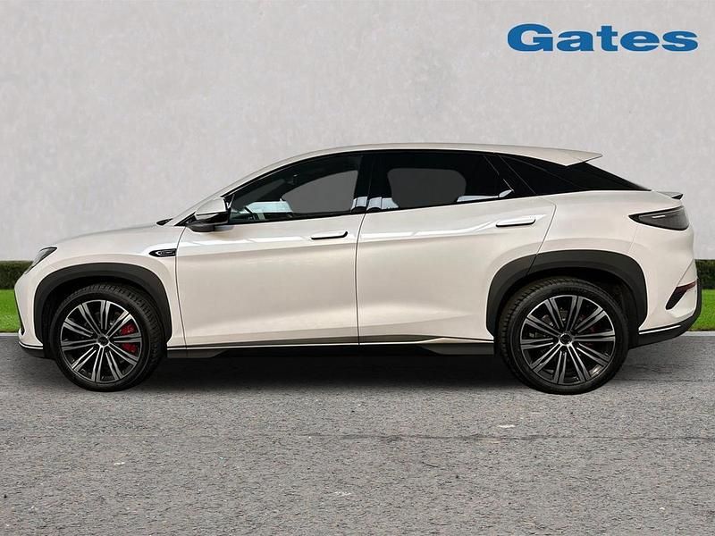 Used BYD Sealion 7 389 kW (530 HP) 2025 White SUV