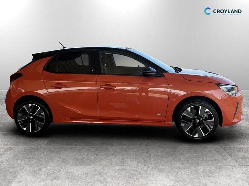 Used Vauxhall Corsa-e 100 kW (136 HP) 2022 Orange Hatchback