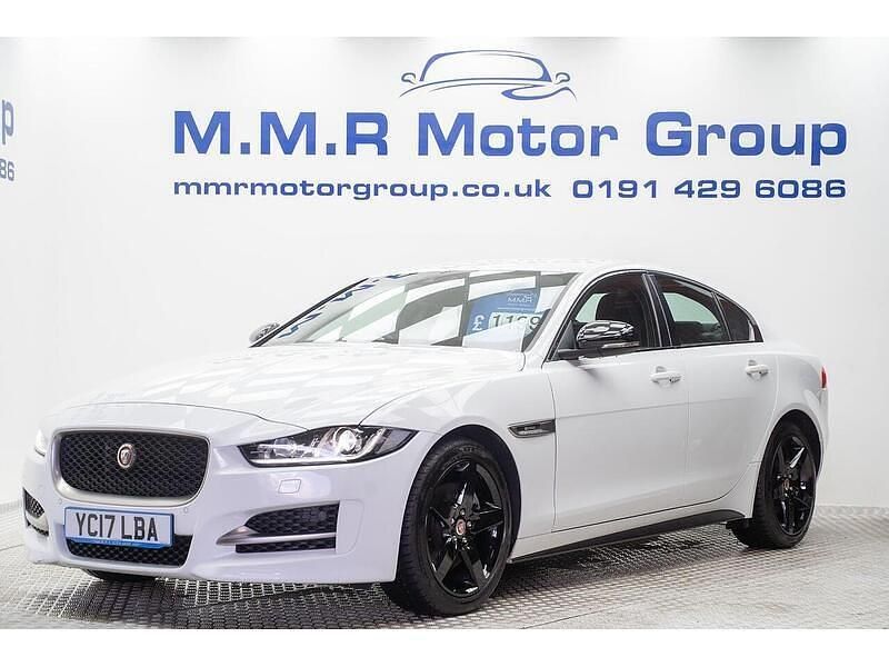 Used Jaguar XE R-Sport 180 HP (132 kW) 2017 White Sedan
