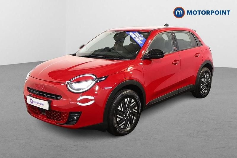 Used Fiat 600 Red 114 kW (156 HP) 2024 Red Hatchback