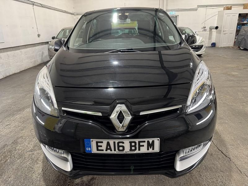Used Renault Scénic III LIMITED 116 HP (85 kW) 2016 Black MPV