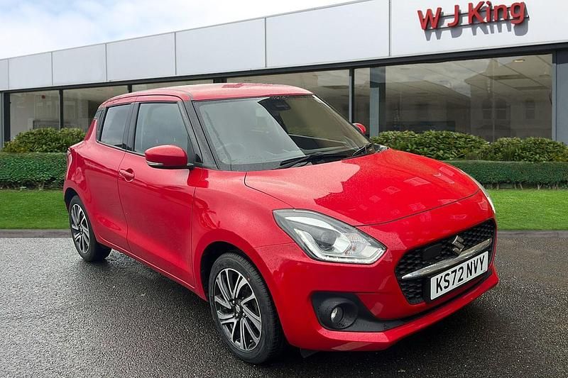 Used Suzuki Swift SZ5 83 HP (61 kW) 2023 Red Hatchback