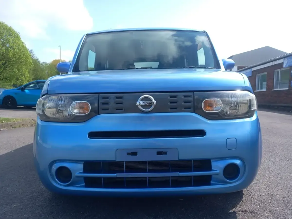 Usado Nissan Cube 2013 Azul Monovolumen