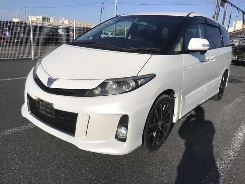 Pearl white Used 2013 Toyota Estima MPV | £16,999 - Image 1/4
