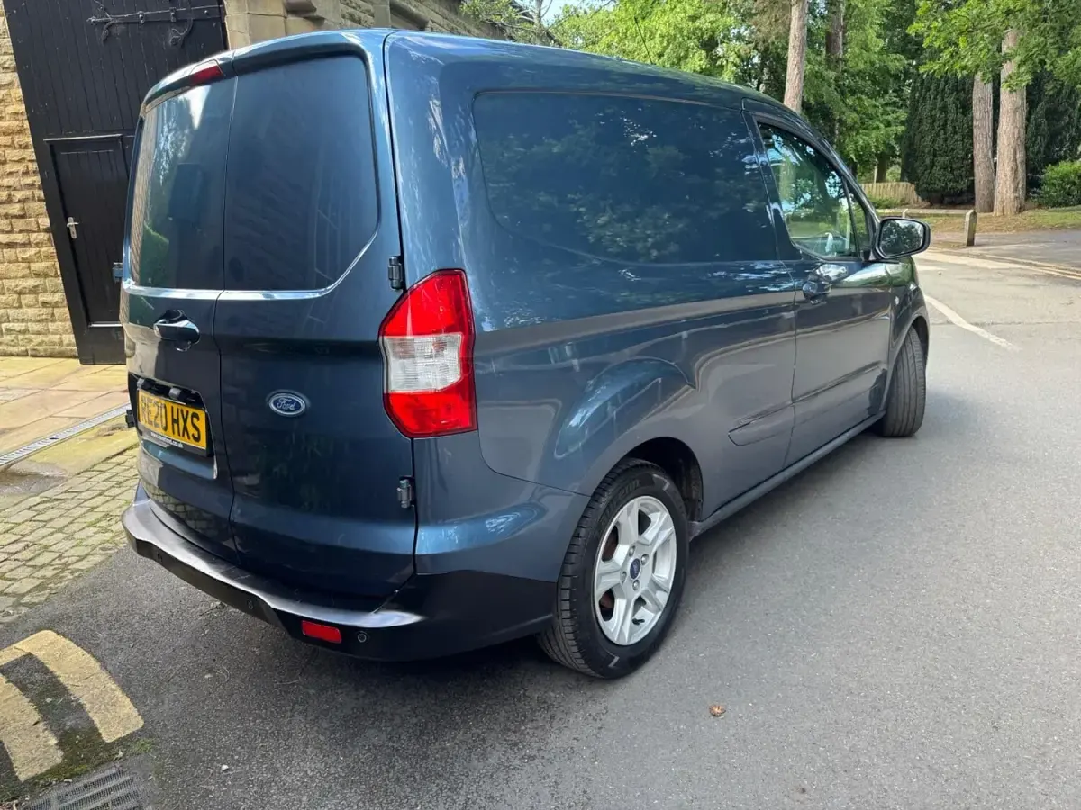 Used Ford Transit Limited 100 HP (73 kW) 2020 Blue Van