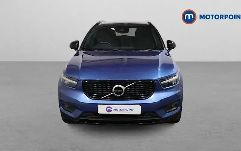 Used Volvo XC40 R-Design 163 HP (119 kW) 2021 Blue SUV