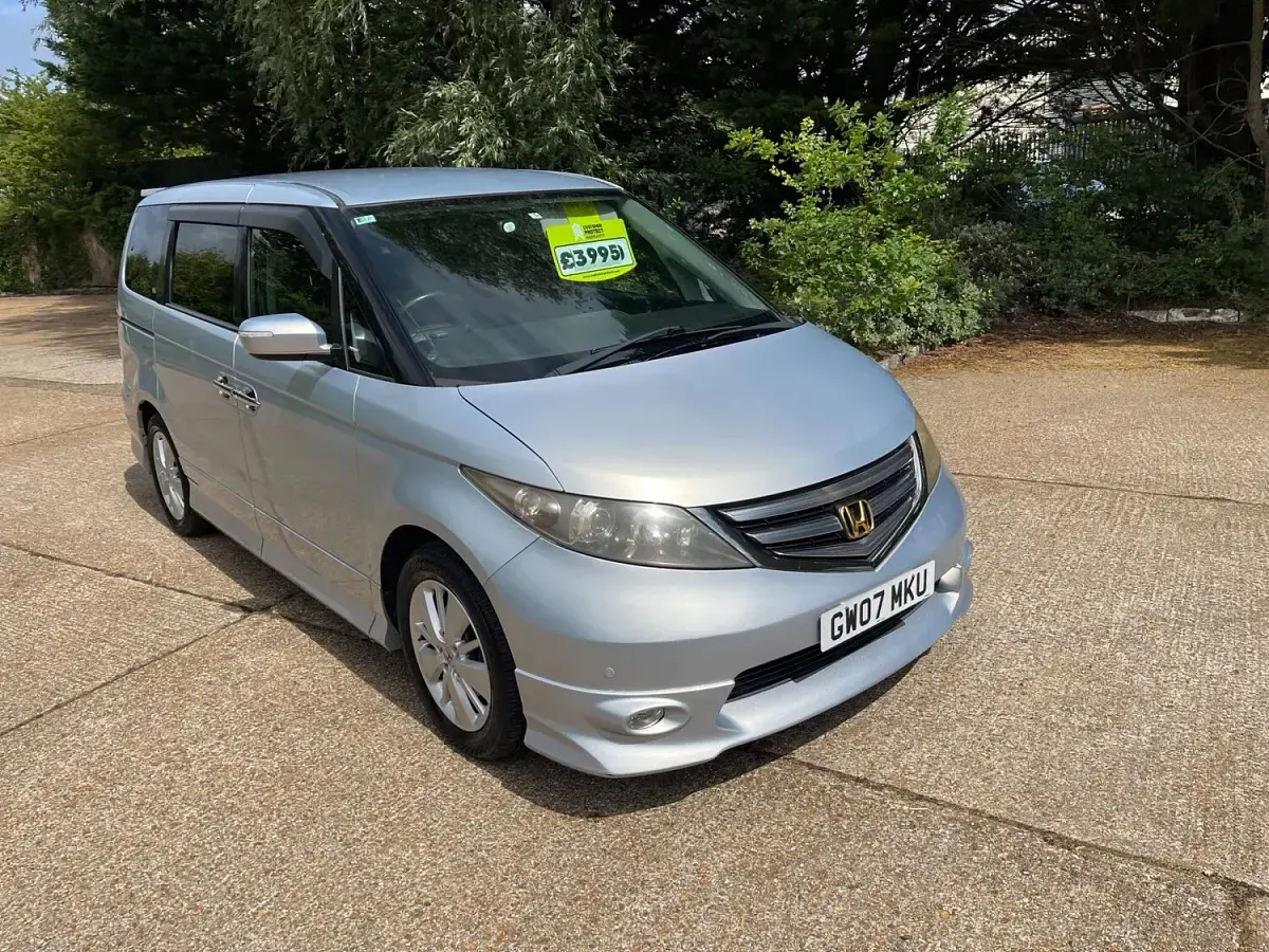 Used Honda Elysion 2019 Silver