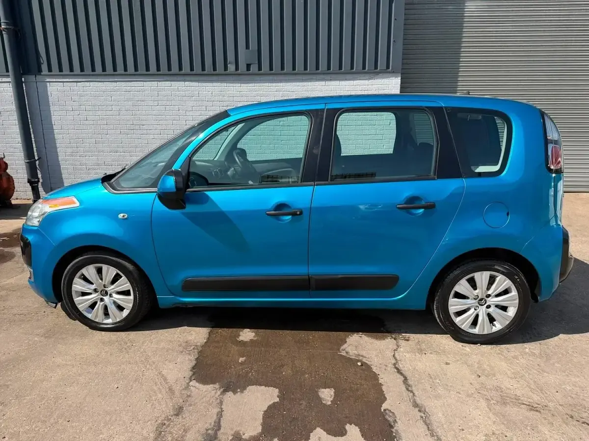 Used Citroën C3 Picasso VTR Sport 2011 Blue MPV