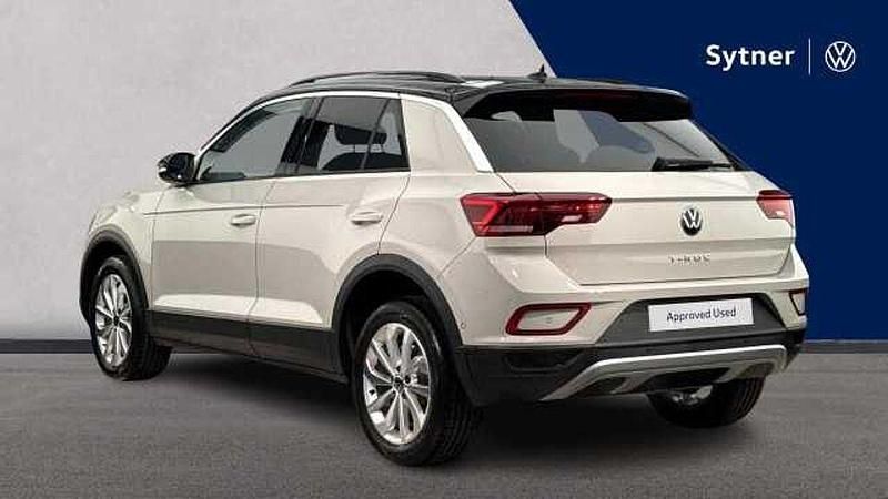 Novo VW T-Roc 150 HP (110 kW) 2026 SUV