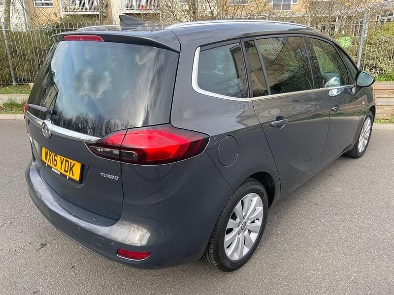 Used Vauxhall Zafira Tourer 140 HP (102 kW) 2016 Grey MPV