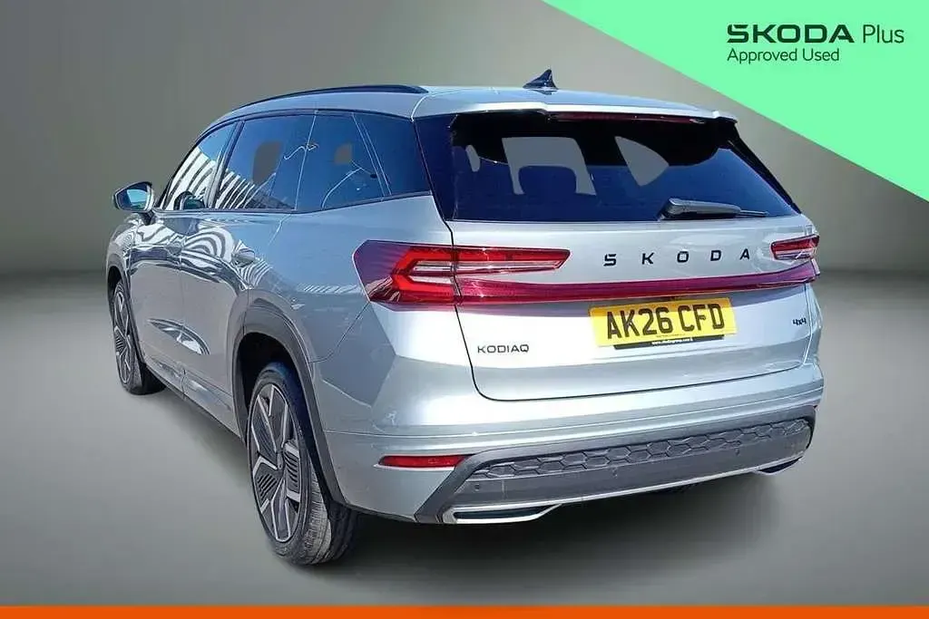 New Skoda Kodiaq SportLine 200 HP (147 kW) 2026 Smokey silver metallic SUV