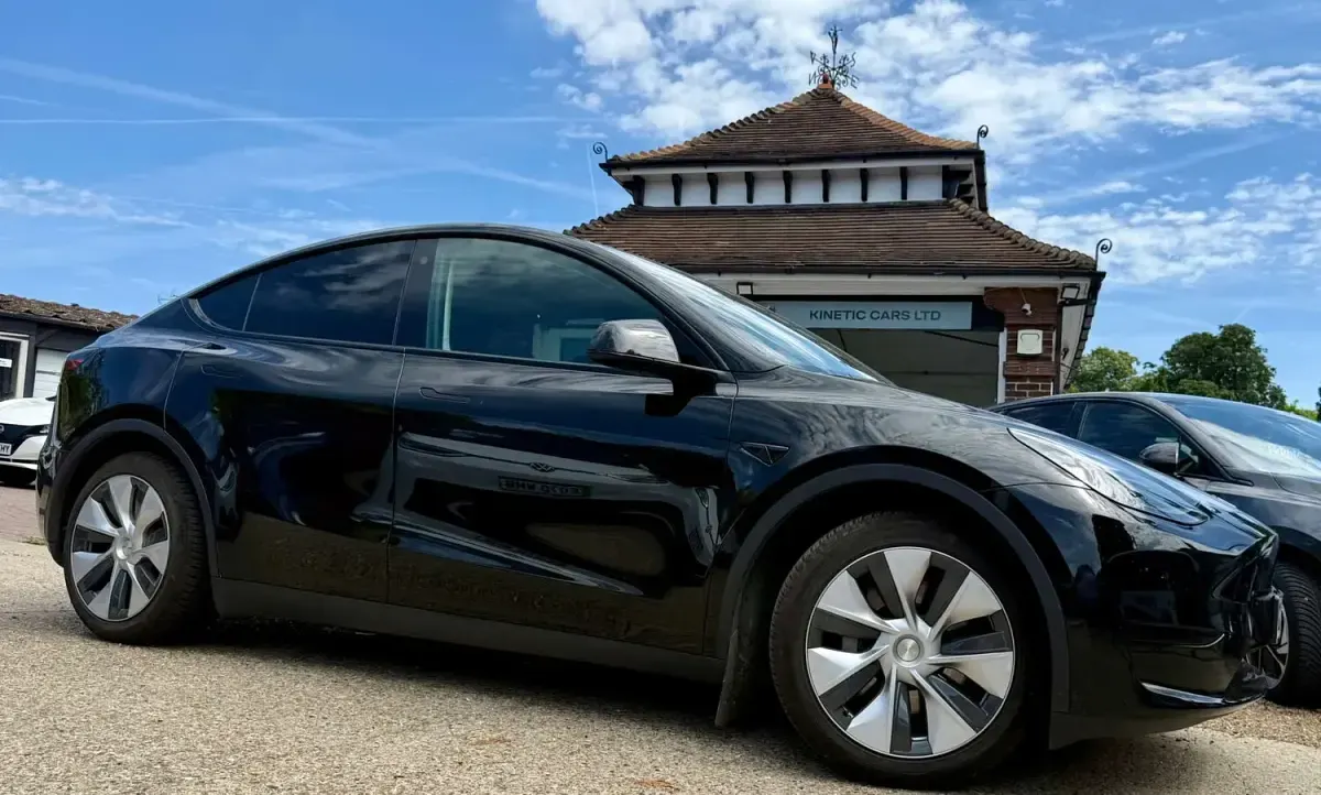 Used Tesla Model Y RWD 219 kW (299 HP) 2023 Black SUV