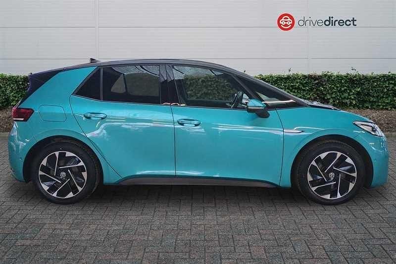 Used VW ID.3 Pro 106 kW (145 HP) 2022 Turquoise Hatchback