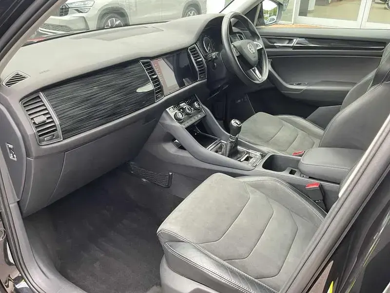 Used Skoda Kodiaq SE L 110 HP (80 kW) 2019 Black magic pearlescent SUV