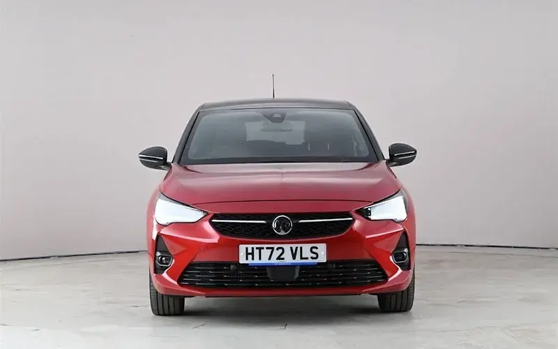 Used Vauxhall Corsa S 101 HP (74 kW) 2023 Red Hatchback