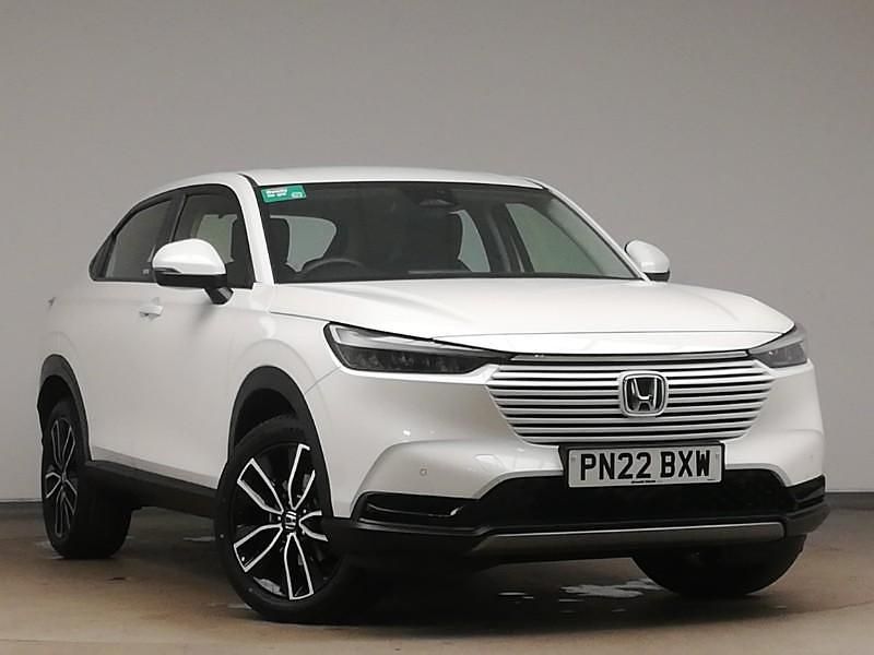 White Used 2022 Honda HR-V Elegance SUV | £22,998 (A bit pricey) - Image 1/4