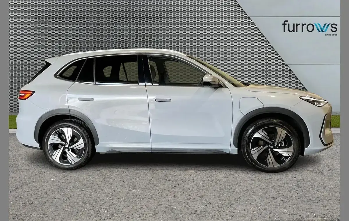 Used Geely EX5 157 kW (214 HP) 2025 Silver SUV